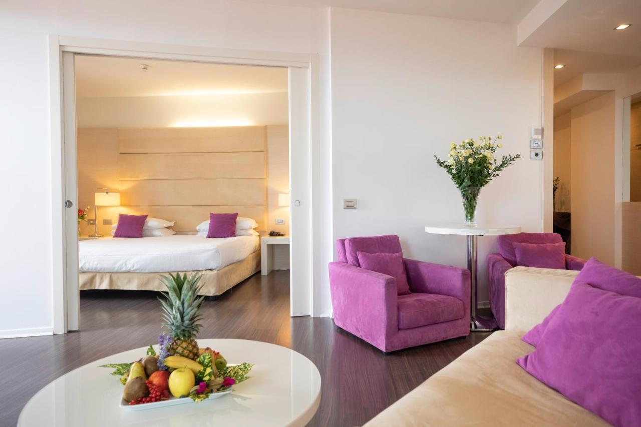 Hotel Laguna Palace 4*